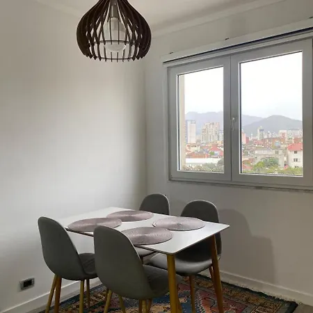 Redi Center Apartamento Elbasan